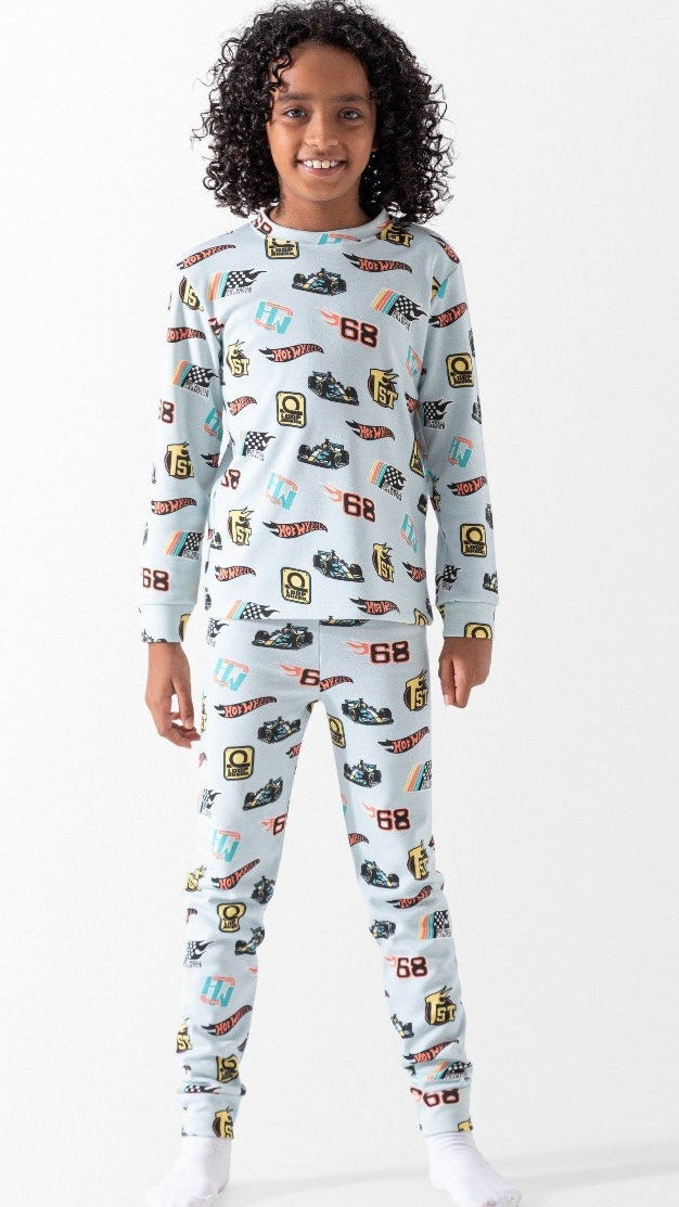 Warm and Cozy Winter Clothes for Kids 03