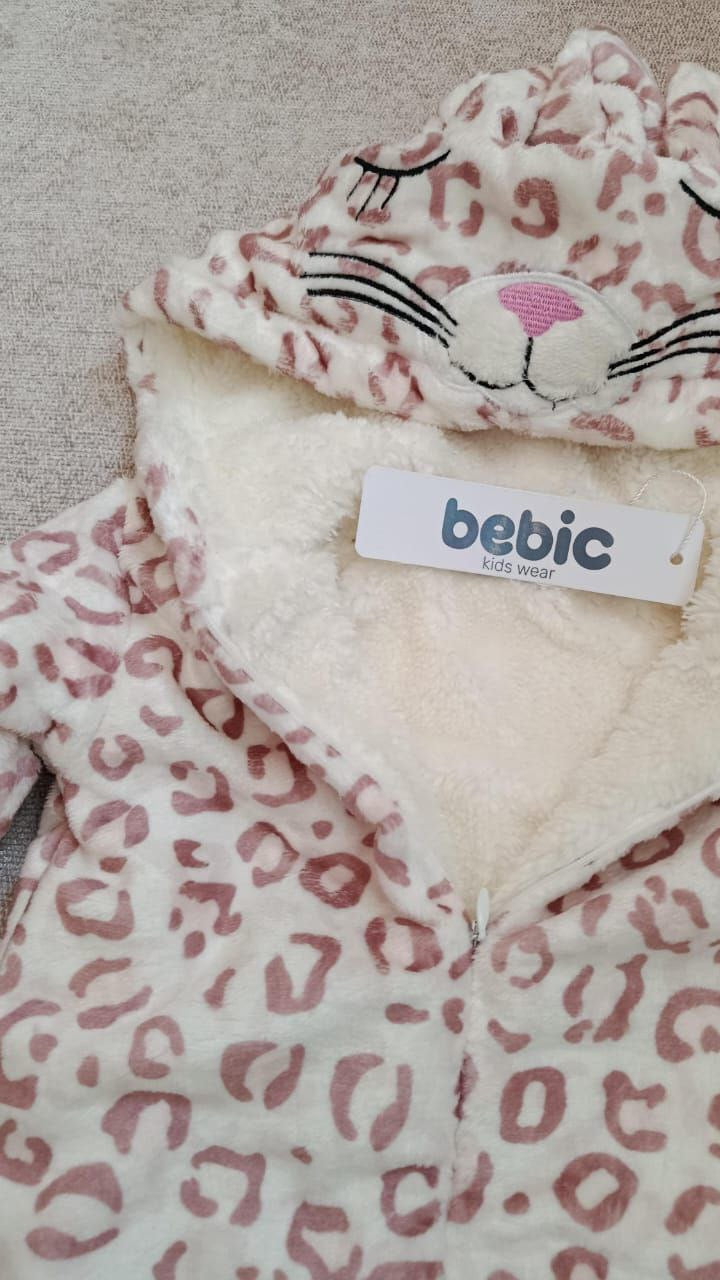 Tiger Onesie for Babies – Fleece-Lined Romper